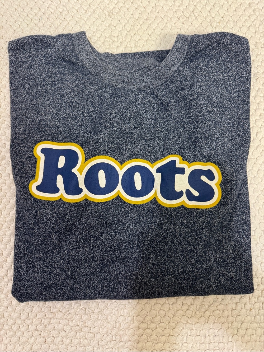Men’s Roots T-Shirt- Size Medium - Picture 2 of 3